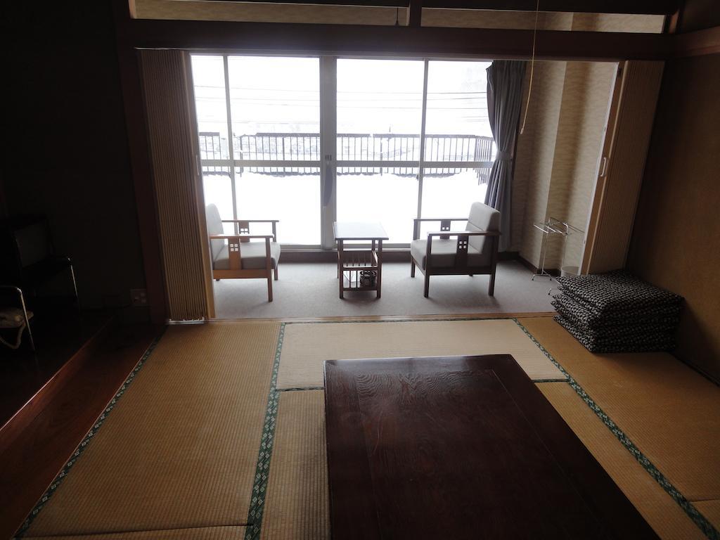 Hotel Tomiya Yuzawa (Niigata) Ruang foto